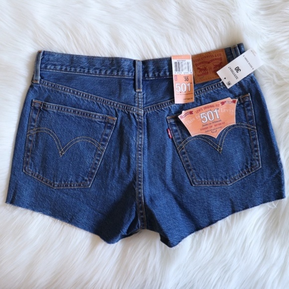 Levi's Pants - NWT Levi's Cut Off 501 Hi Rise Shorts Size 30